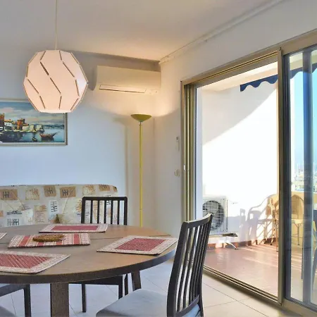 T2 Climatise, Terrasse, A 3 Couchages - Fr-1-251-379 Le Lavandou